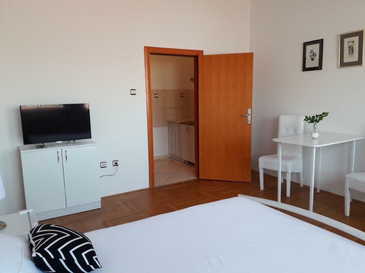 Apartman Dunja Ns 2 Novi Sad Luaran gambar